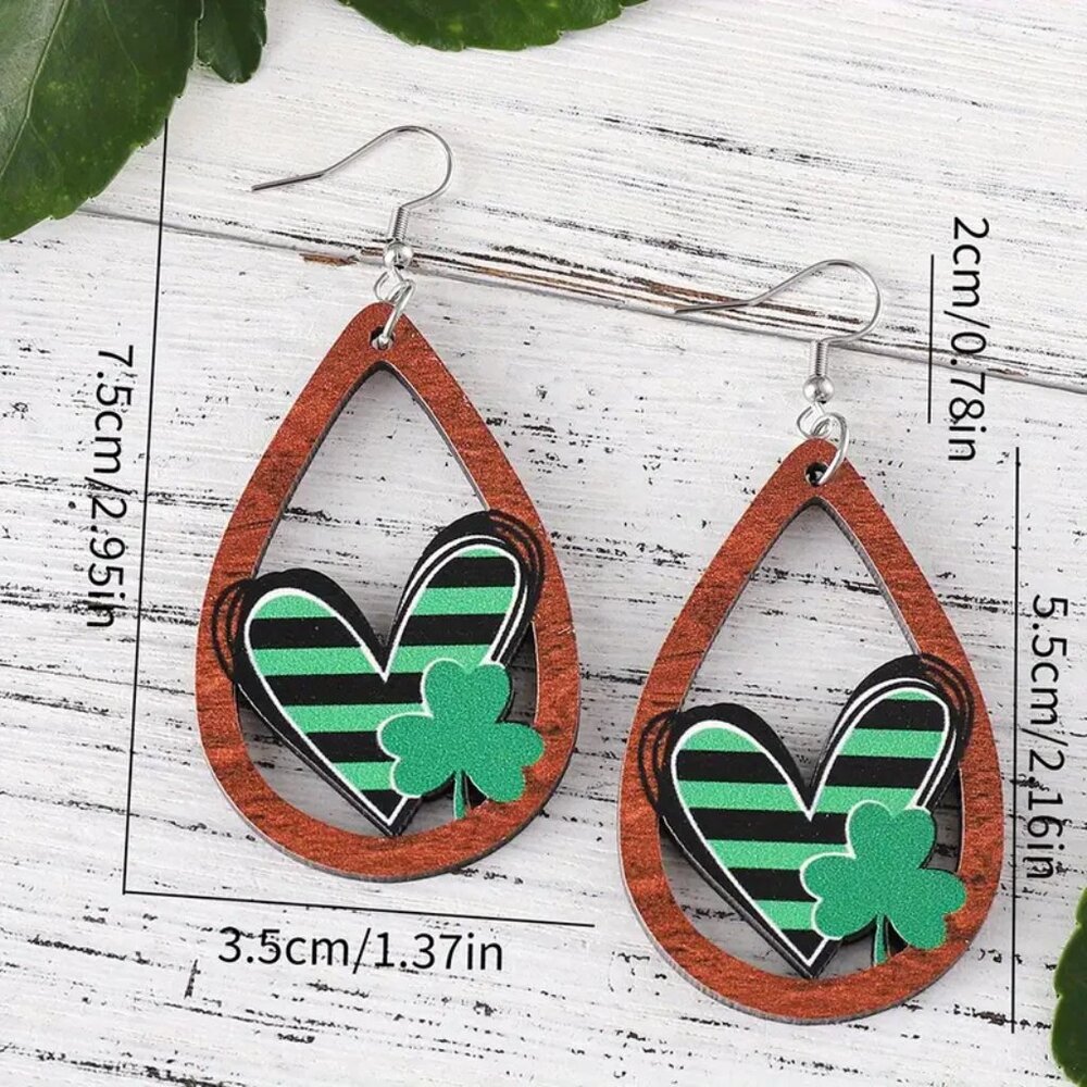 STRIPED HEARTS & SHAMROCKS - Picture 2 of 2